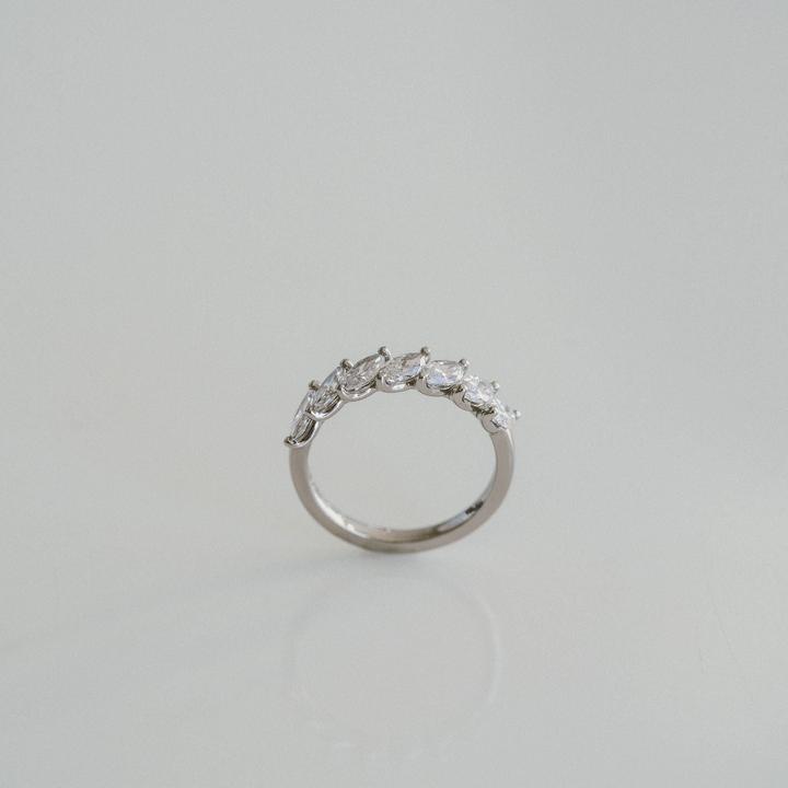 Marquise Diamond Scallop Band