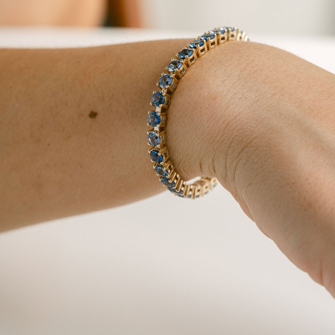 Round Blue Sapphire Tennis Bracelet