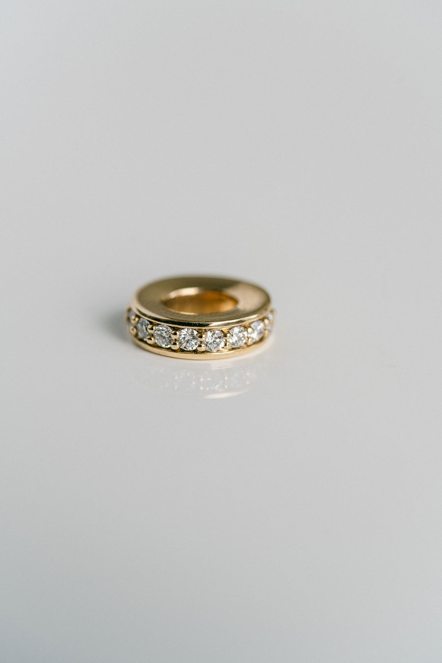 Round Diamond Oval Torus Pendant, 14k Yellow Gold
