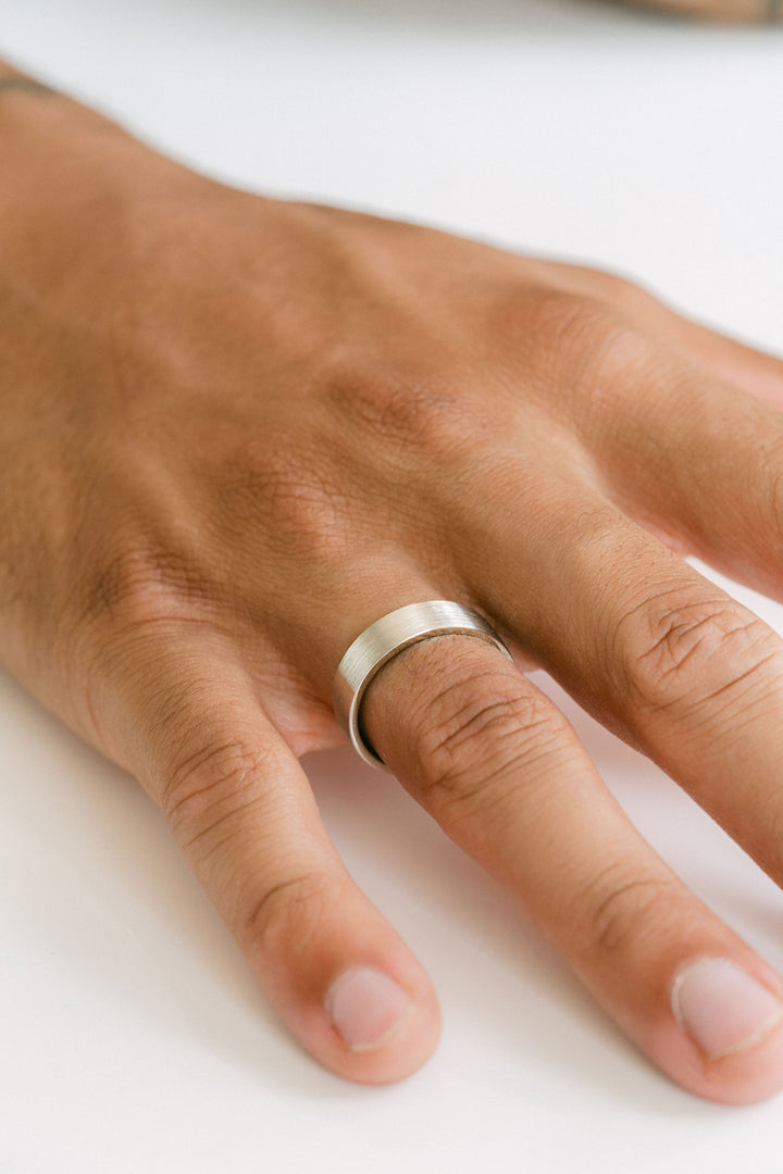 Flat Brushed Mens Band