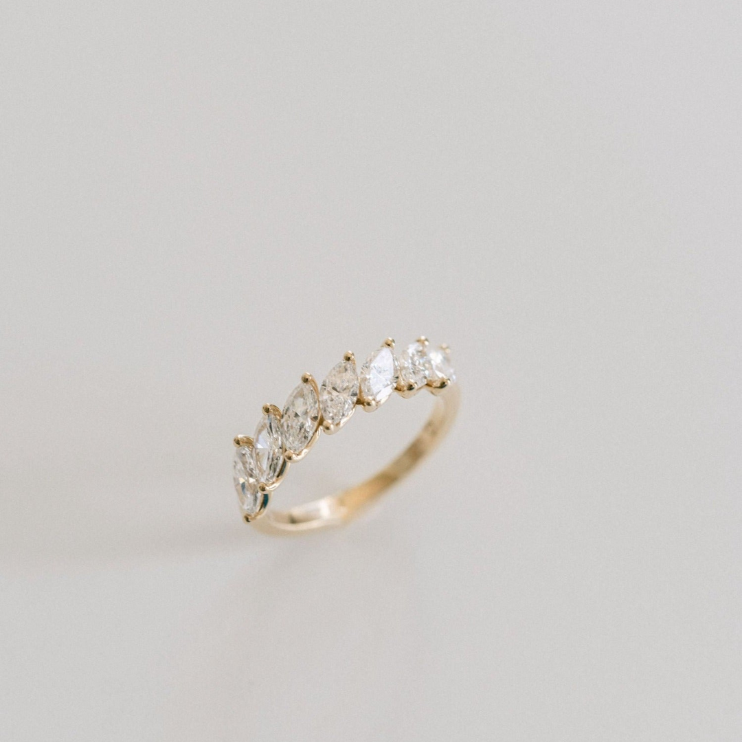 Marquise Diamond Scallop Band
