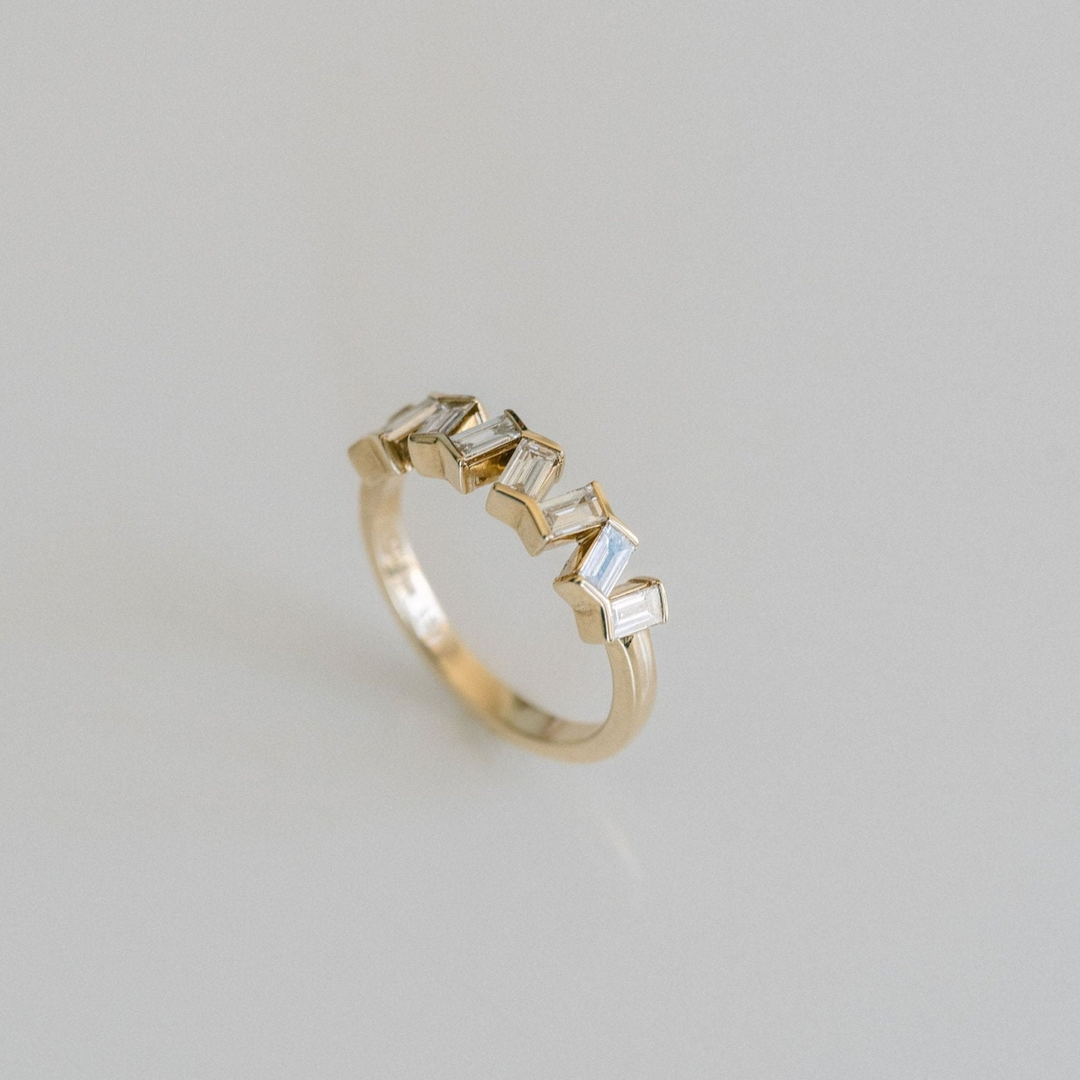 Baguette Bezel Domino Diamond Band