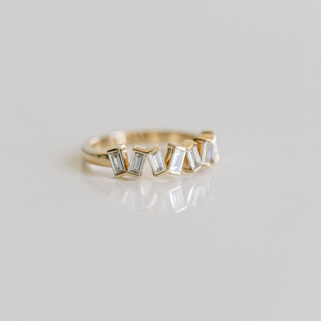 Baguette Bezel Domino Diamond Band