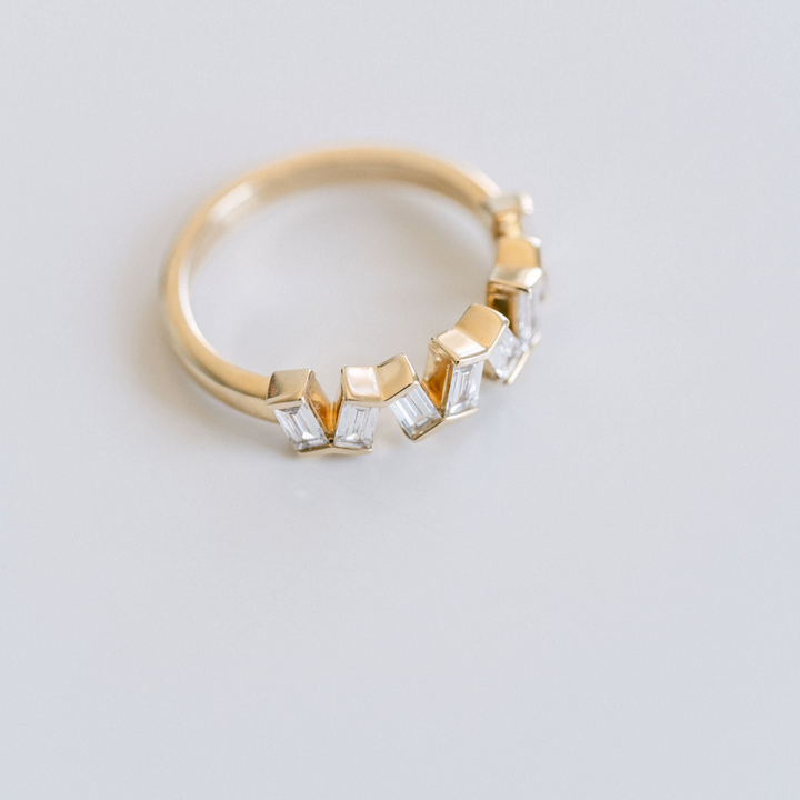 Baguette Bezel Domino Diamond Band