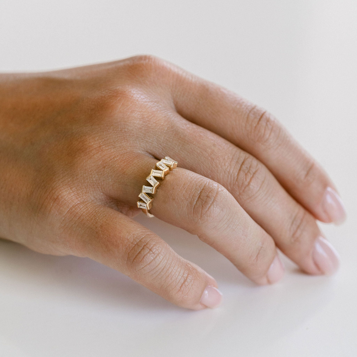 Baguette Bezel Domino Diamond Band