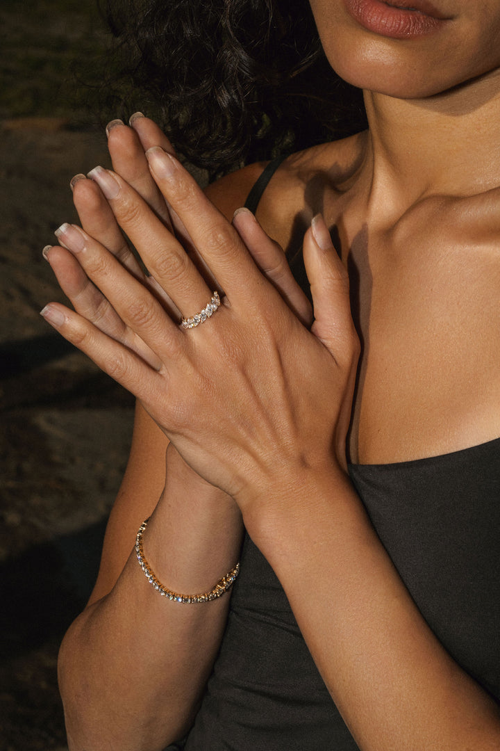 Cavalier Fine Jewelry - Marquise Diamond Scallop Band, 14k Yellow Gold