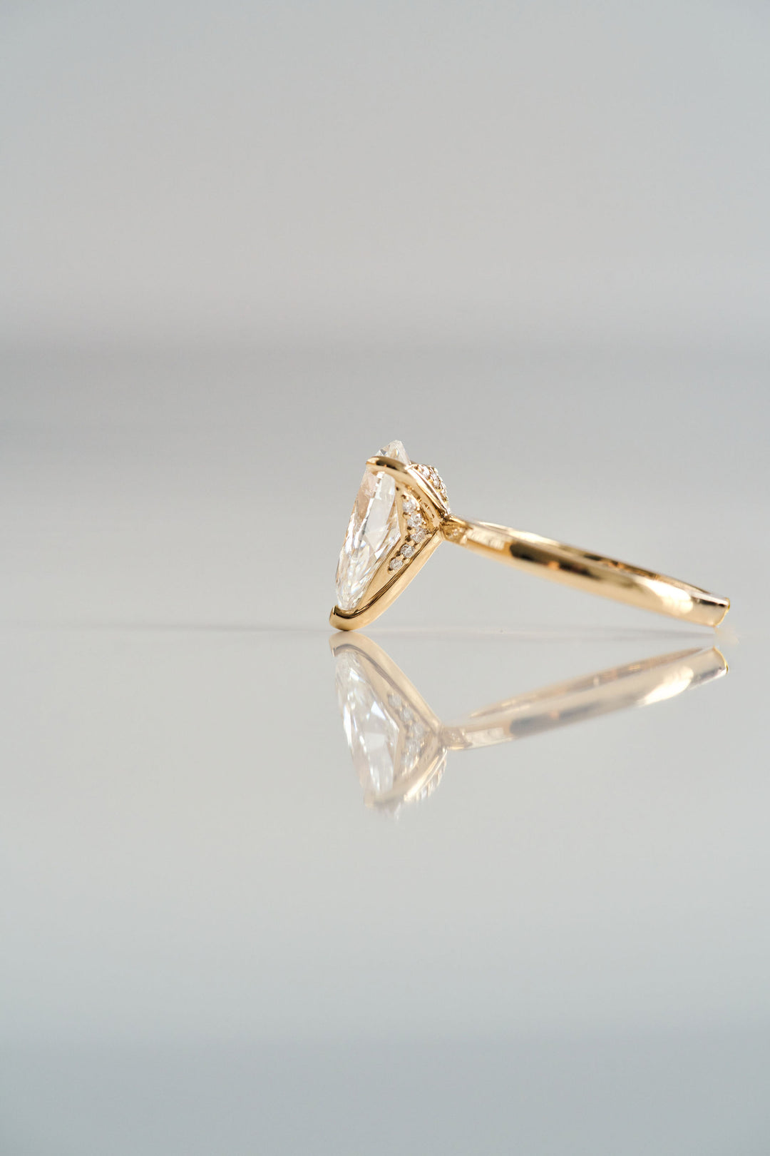 Pear Shape Diamond Cavalier 2.0 Solitaire