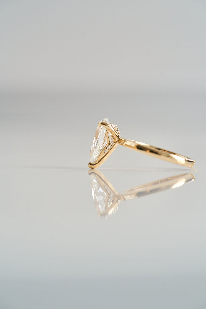 Pear Shape Diamond Cavalier 2.0 Solitaire