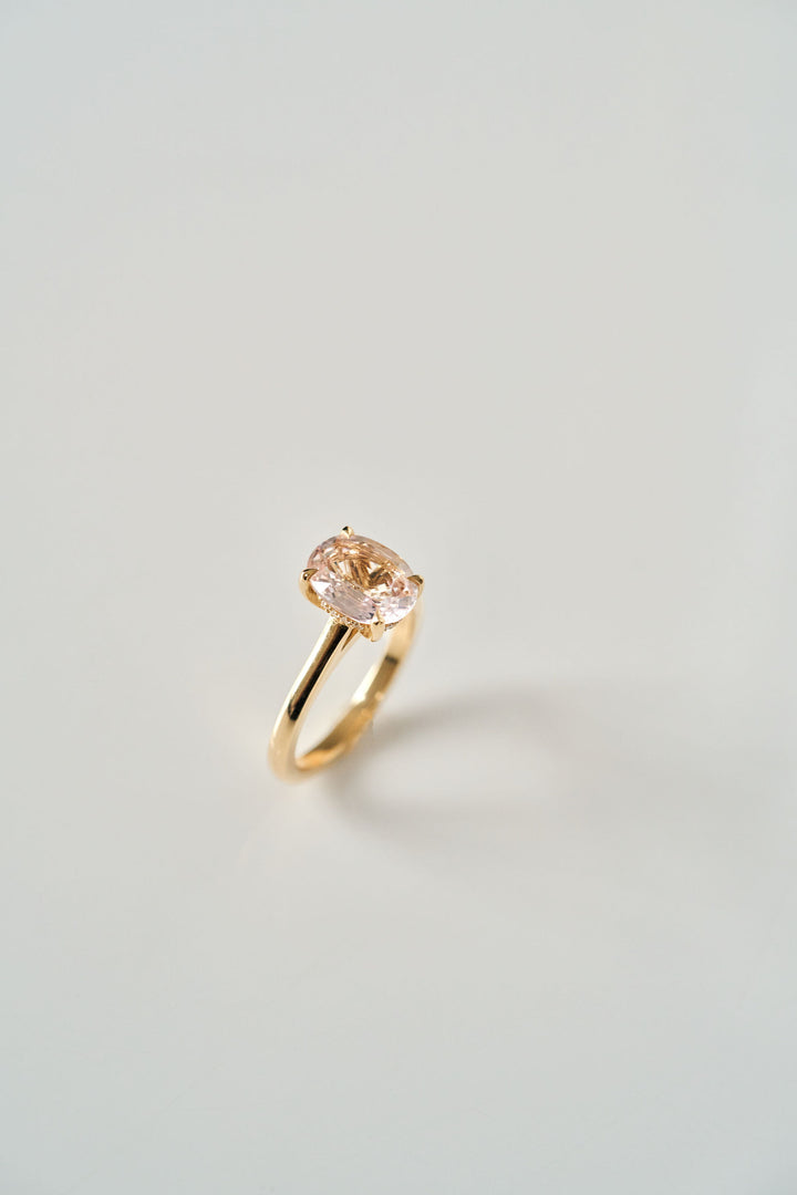 Oval Light Pink/Peach Sapphire Dominion With Diamond Collar