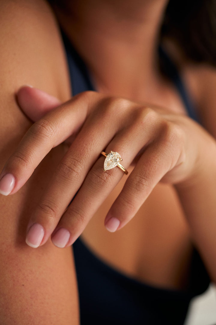 Pear Shape Diamond Cavalier 2.0 Solitaire