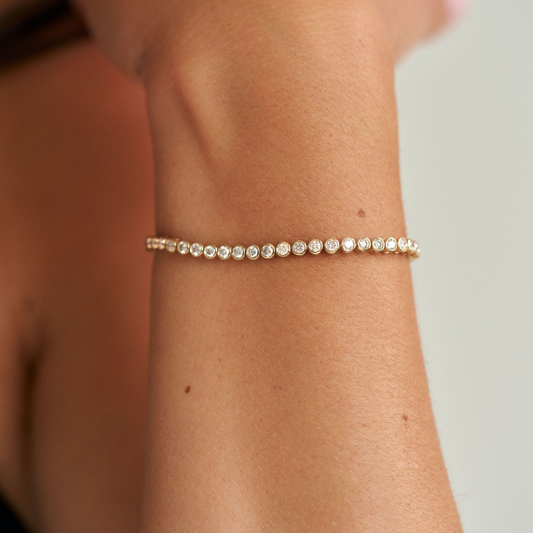 Round Diamond Bezel Tennis Bracelet