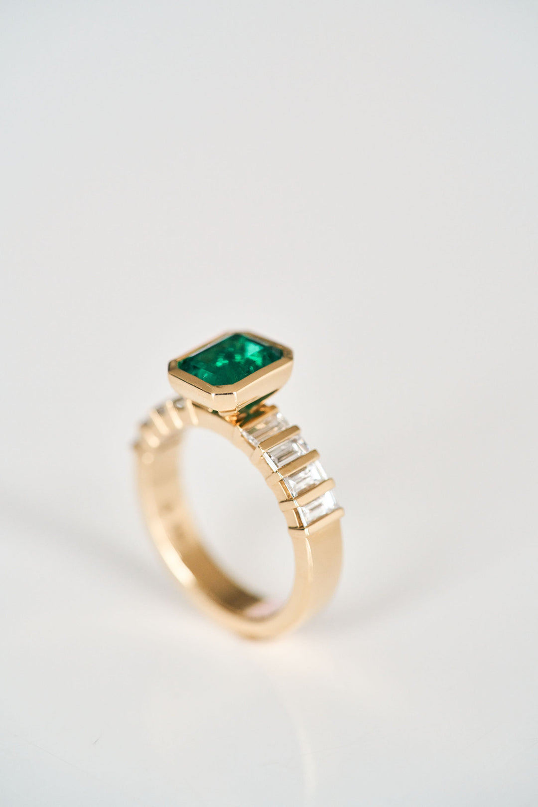 Emerald Cut Emerald Ring With Bar Set Baguette Diamond Band - 4mm