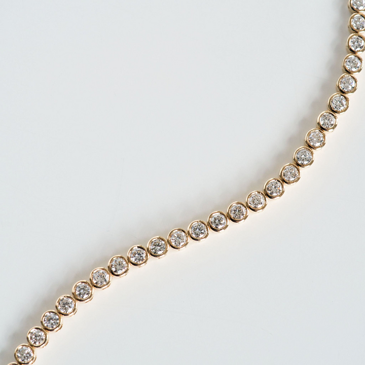 Round Diamond Bezel Tennis Bracelet