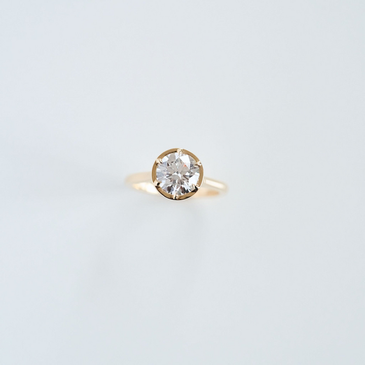 Round Diamond Dominion Canopy Ring