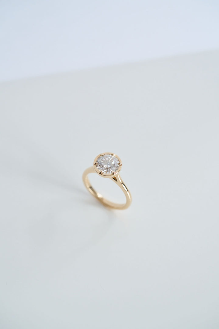 Round Diamond Dominion Canopy Ring