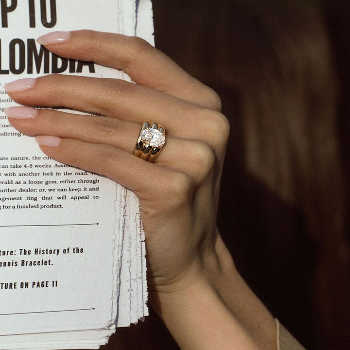 Oval Diamond Aria Ring