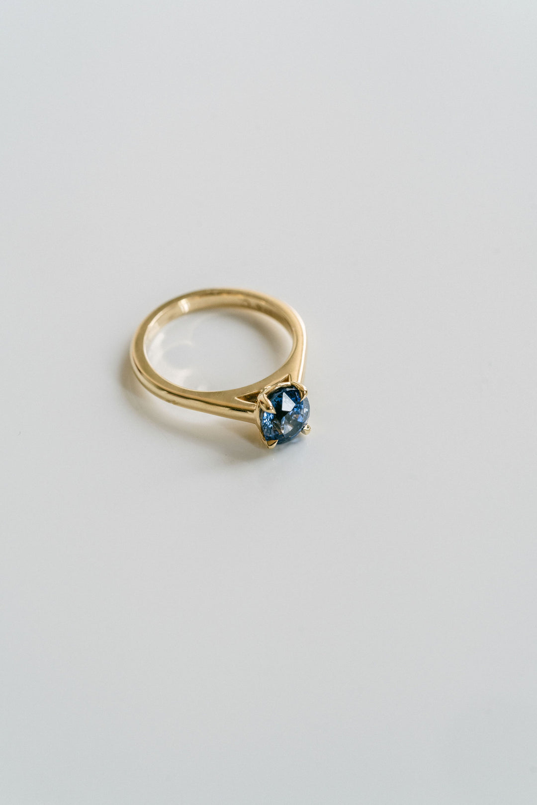 Oval Blue Sapphire Dominion