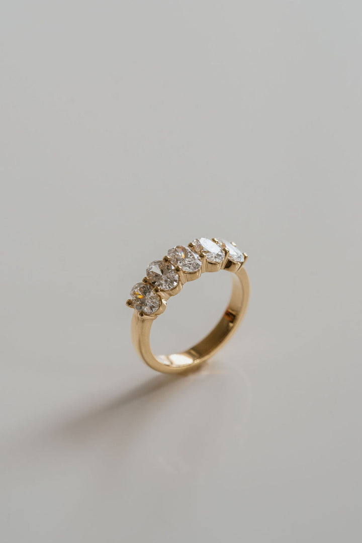 Oval Diamond Band