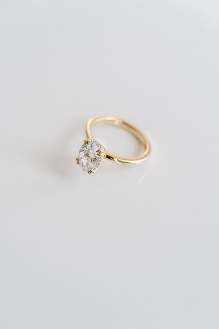 Oval Diamond Double Prong Solitaire With Collar