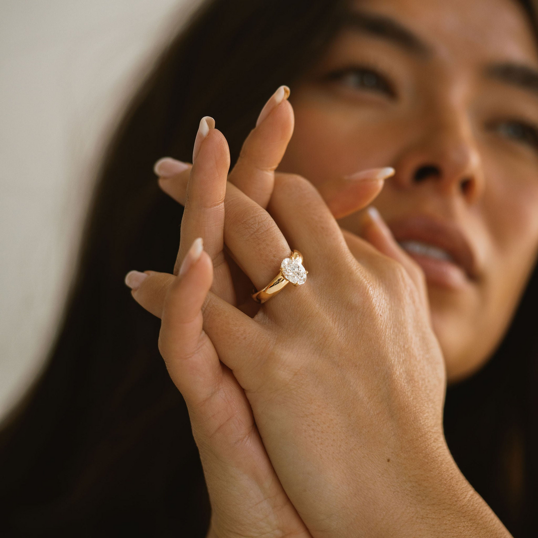 Oval Diamond Promenade Ring