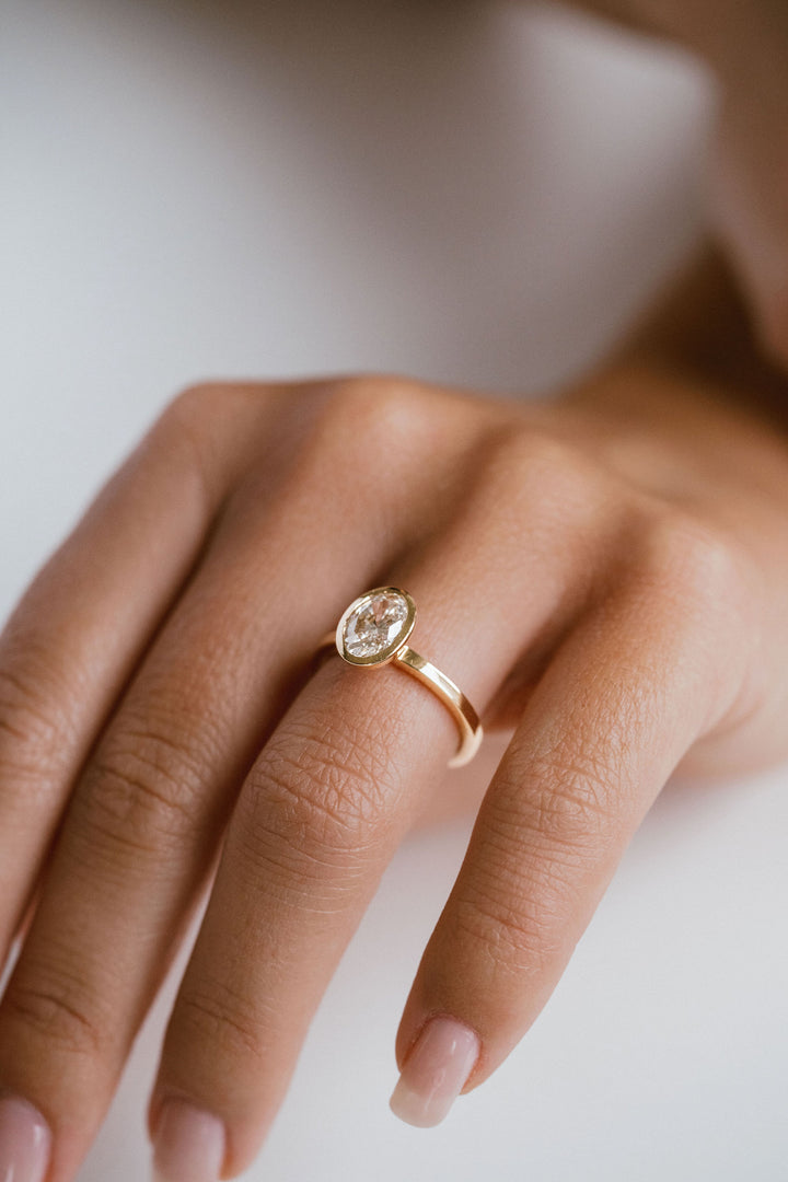 Oval Full Bezel Diamond