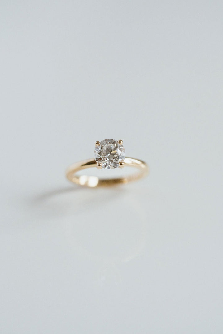 Round Brilliant Diamond Cavalier 2.0 Solitaire