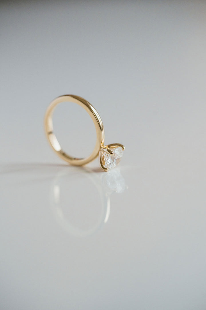 Round Brilliant Diamond Cavalier 2.0 Solitaire