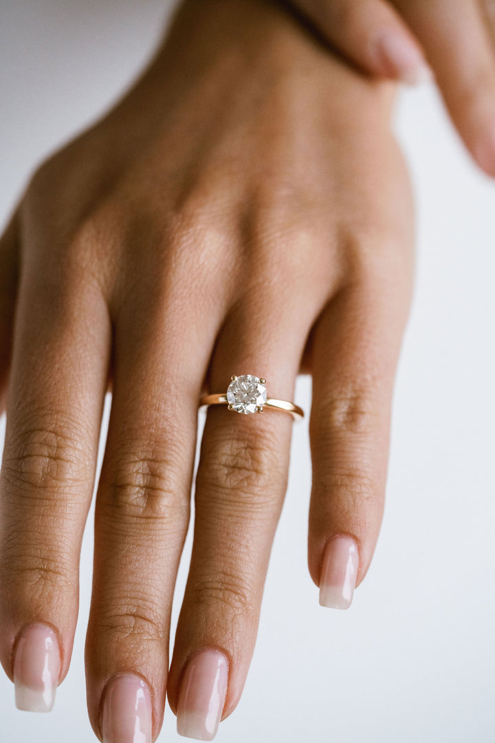 Round Brilliant Diamond Cavalier 2.0 Solitaire