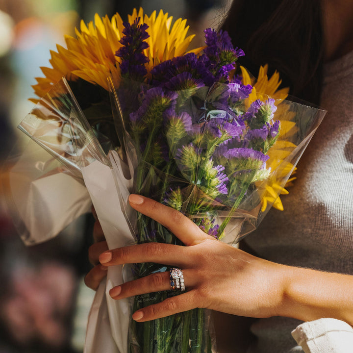 Round Brilliant Diamond Dahlia Ring