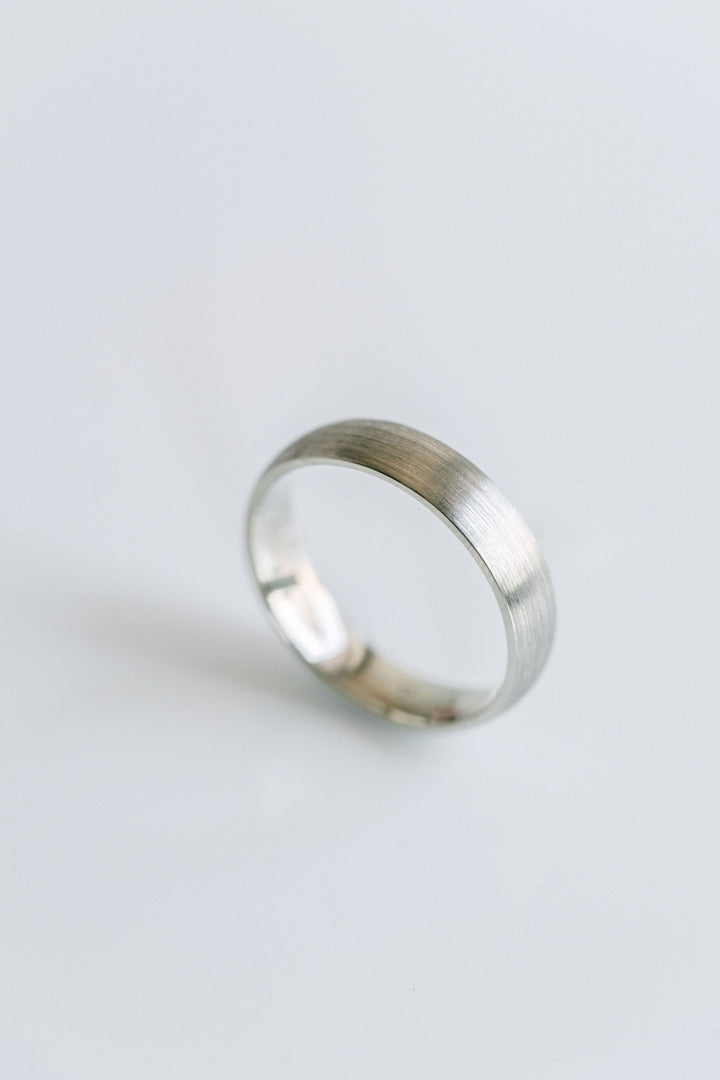 Round Brushed Mens Band