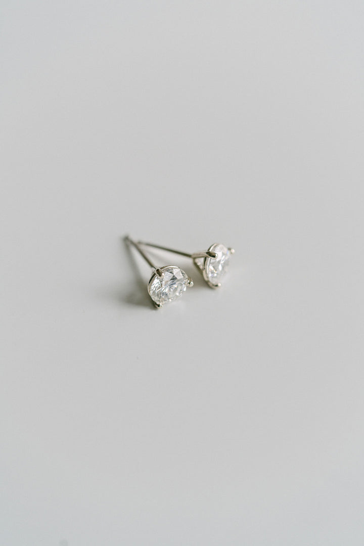 Round Diamond Classic Studs