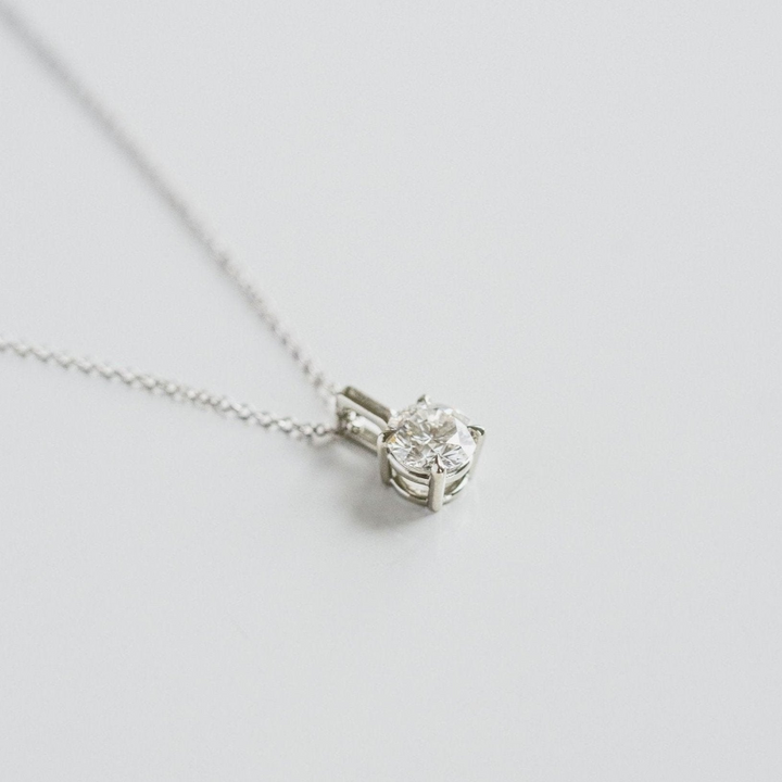 Round Diamond Solitaire Box Pendant
