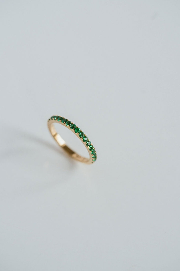 Round Emerald Pavé Band - 2.0mm
