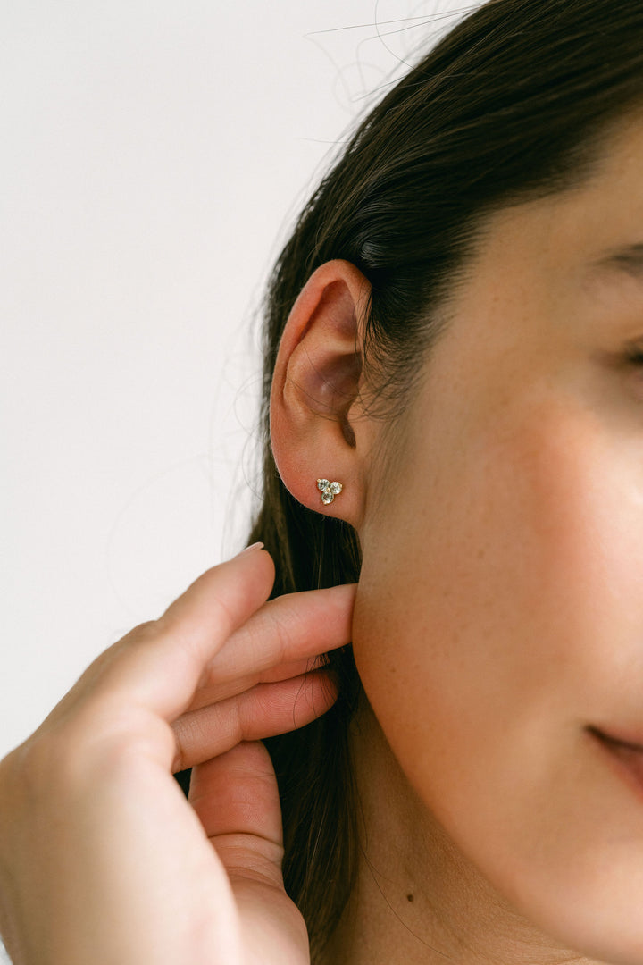 Round Light Green Sapphire Cluster Studs
