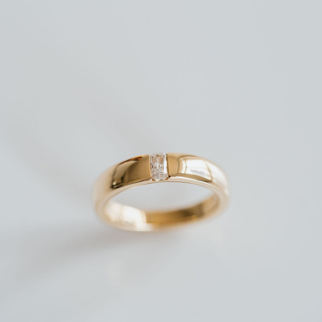 Round Polished Mens Tandem Band With Radiant Cut Diamond - 5mm