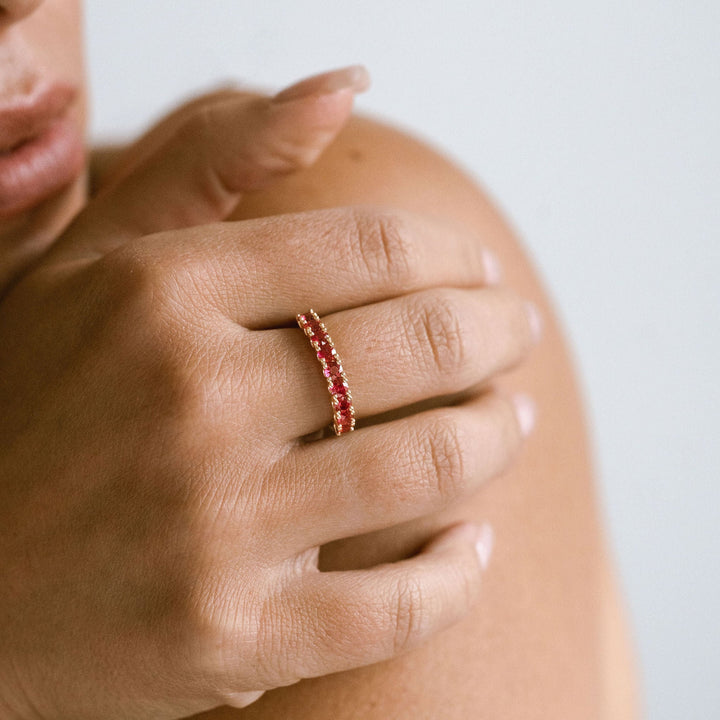 Round Ruby Dahlia Band - 3mm