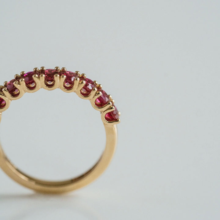 Round Ruby Dahlia Band - 3mm