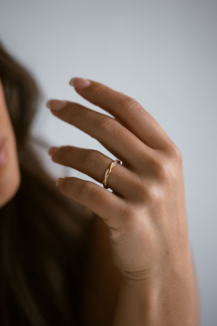 Weave Band - 1 Row of Diamonds