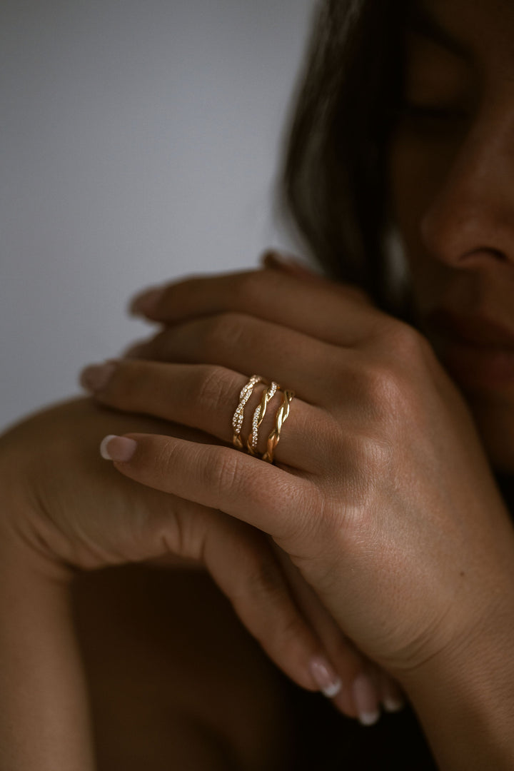 Weave Band - 1 Row of Diamonds