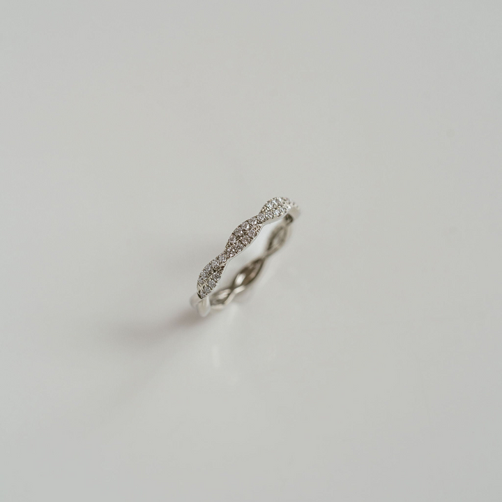 Weave Band - 2 Rows of Diamonds