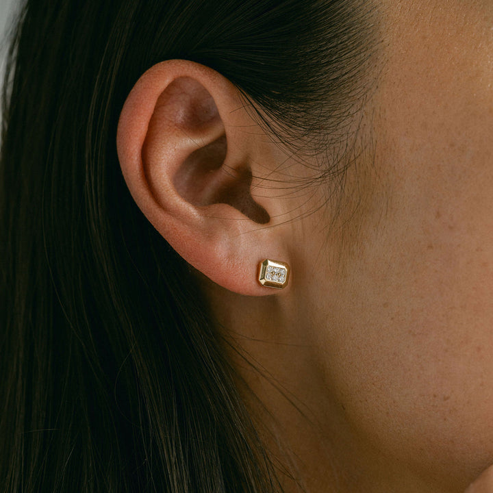 Faceted Geometric Diamond Pavé Studs
