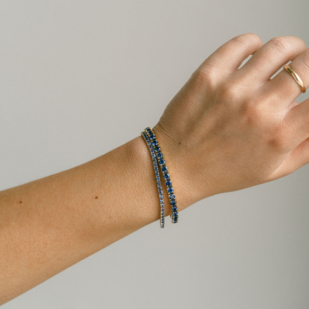 Round Blue Sapphire Tennis Bracelet
