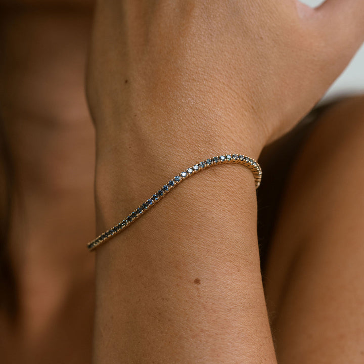 Round Teal Sapphire Tennis Bracelet