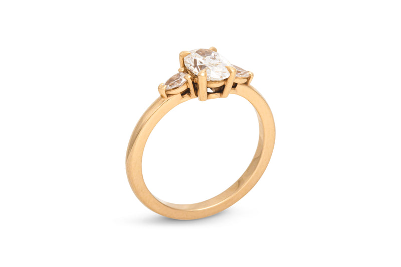 1.00ct. Approx. Oval Diamond Engagement Ring With Pear Shape Accents 14k Yellow Gold